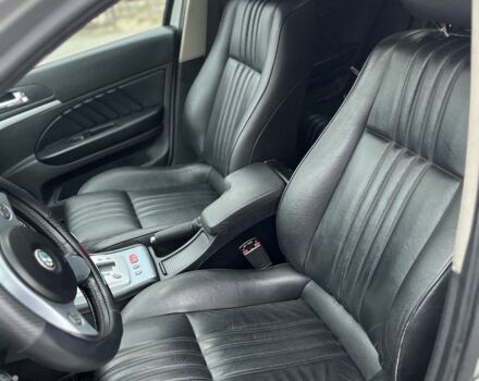 Серый Альфа Ромео 159, объемом двигателя 2.4 л и пробегом 252 тыс. км за 3500 $, фото 6 на Automoto.ua