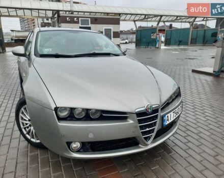 Сірий Альфа Ромео 159, об'ємом двигуна 1.9 л та пробігом 207 тис. км за 7600 $, фото 4 на Automoto.ua