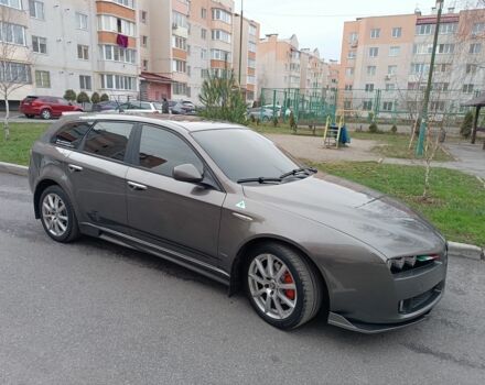 Серый Альфа Ромео 159, объемом двигателя 1.9 л и пробегом 270 тыс. км за 6000 $, фото 7 на Automoto.ua