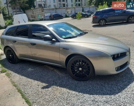 Серый Альфа Ромео 159, объемом двигателя 2.2 л и пробегом 180 тыс. км за 4999 $, фото 1 на Automoto.ua