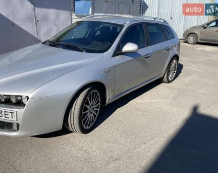 Серый Альфа Ромео 159, объемом двигателя 2.2 л и пробегом 175 тыс. км за 7500 $, фото 4 на Automoto.ua