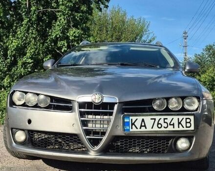 Сірий Альфа Ромео 159, об'ємом двигуна 2.39 л та пробігом 450 тис. км за 4700 $, фото 1 на Automoto.ua