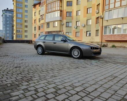 Серый Альфа Ромео 159, объемом двигателя 1.9 л и пробегом 350 тыс. км за 4400 $, фото 5 на Automoto.ua