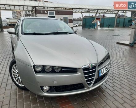 Серый Альфа Ромео 159, объемом двигателя 1.9 л и пробегом 207 тыс. км за 7600 $, фото 4 на Automoto.ua
