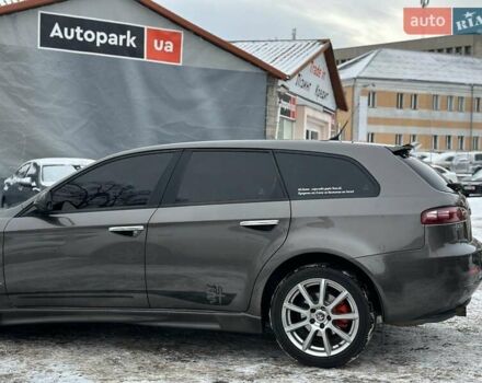 Сірий Альфа Ромео 159, об'ємом двигуна 1.9 л та пробігом 270 тис. км за 7490 $, фото 10 на Automoto.ua