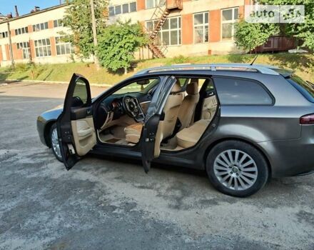 Сірий Альфа Ромео 159, об'ємом двигуна 2.2 л та пробігом 216 тис. км за 6500 $, фото 2 на Automoto.ua