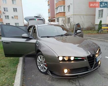 Серый Альфа Ромео 159, объемом двигателя 1.91 л и пробегом 276 тыс. км за 7500 $, фото 2 на Automoto.ua