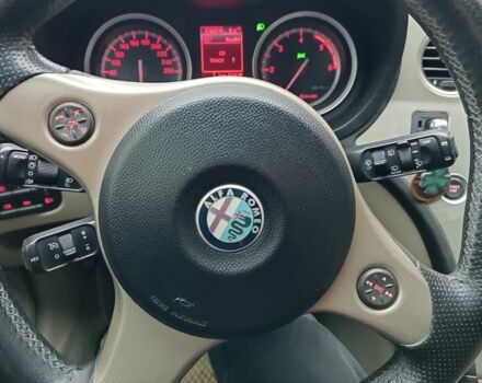 Серый Альфа Ромео 159, объемом двигателя 1.9 л и пробегом 270 тыс. км за 6000 $, фото 12 на Automoto.ua