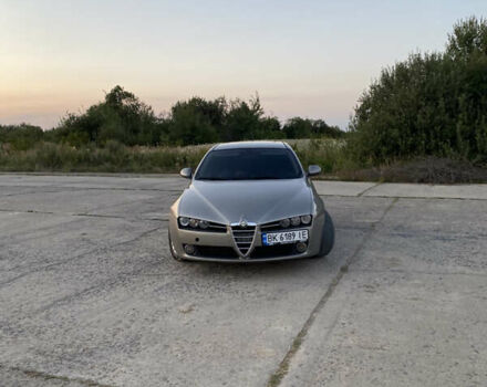 Серый Альфа Ромео 159, объемом двигателя 2.2 л и пробегом 211 тыс. км за 5700 $, фото 3 на Automoto.ua