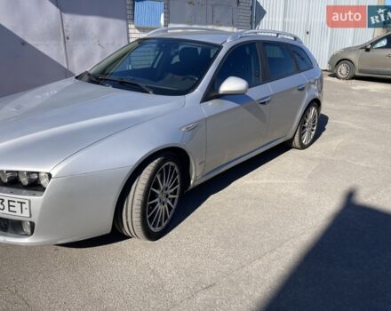 Сірий Альфа Ромео 159, об'ємом двигуна 2.2 л та пробігом 175 тис. км за 7000 $, фото 4 на Automoto.ua