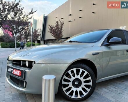 Серый Альфа Ромео 159, объемом двигателя 2.2 л и пробегом 182 тыс. км за 3990 $, фото 5 на Automoto.ua