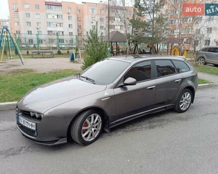 Серый Альфа Ромео 159, объемом двигателя 1.91 л и пробегом 276 тыс. км за 7500 $, фото 31 на Automoto.ua