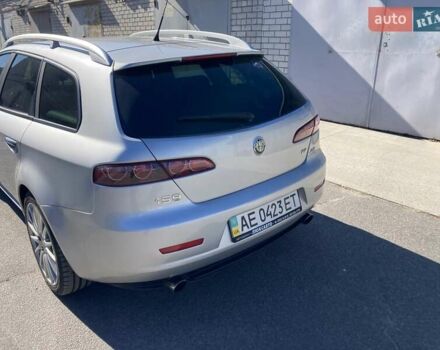 Сірий Альфа Ромео 159, об'ємом двигуна 2.2 л та пробігом 175 тис. км за 8500 $, фото 5 на Automoto.ua