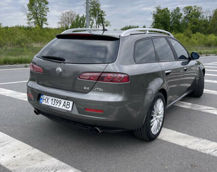 Сірий Альфа Ромео 159, об'ємом двигуна 2.4 л та пробігом 220 тис. км за 7500 $, фото 2 на Automoto.ua