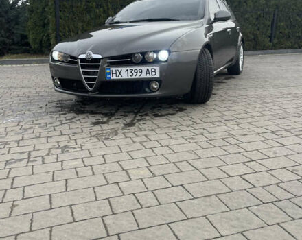 Серый Альфа Ромео 159, объемом двигателя 2.39 л и пробегом 226 тыс. км за 7800 $, фото 4 на Automoto.ua