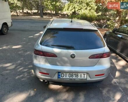 Сірий Альфа Ромео 159, об'ємом двигуна 1.91 л та пробігом 285 тис. км за 4999 $, фото 2 на Automoto.ua