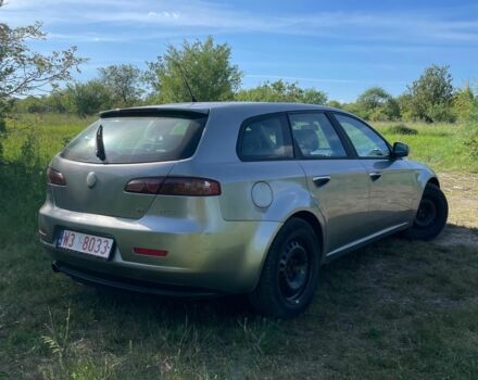 Сірий Альфа Ромео 159, об'ємом двигуна 1.9 л та пробігом 378 тис. км за 1500 $, фото 2 на Automoto.ua
