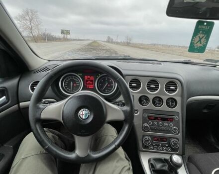 Серый Альфа Ромео 159, объемом двигателя 1.9 л и пробегом 300 тыс. км за 3200 $, фото 5 на Automoto.ua