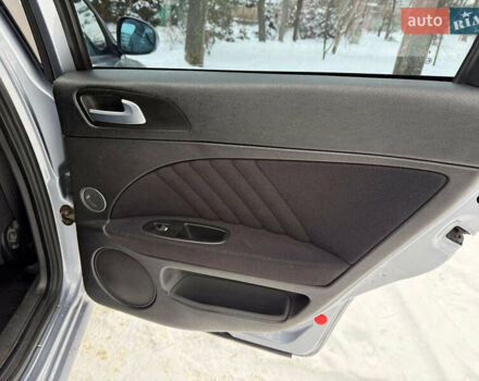 Сірий Альфа Ромео 159, об'ємом двигуна 2 л та пробігом 225 тис. км за 6490 $, фото 17 на Automoto.ua