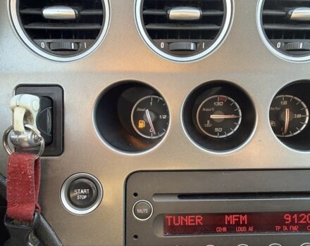 Сірий Альфа Ромео 159, об'ємом двигуна 2 л та пробігом 308 тис. км за 2600 $, фото 12 на Automoto.ua