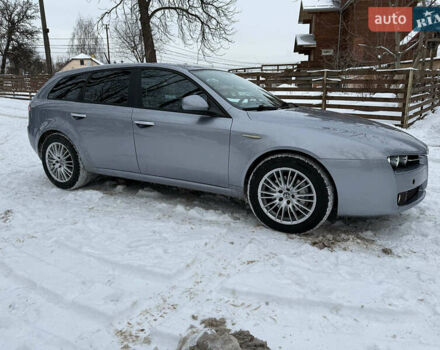 Сірий Альфа Ромео 159, об'ємом двигуна 2 л та пробігом 225 тис. км за 6490 $, фото 3 на Automoto.ua