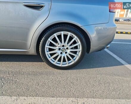 Серый Альфа Ромео 159, объемом двигателя 2.2 л и пробегом 210 тыс. км за 7000 $, фото 7 на Automoto.ua