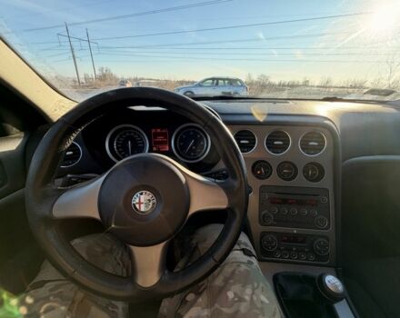 Сірий Альфа Ромео 159, об'ємом двигуна 2 л та пробігом 308 тис. км за 2600 $, фото 11 на Automoto.ua