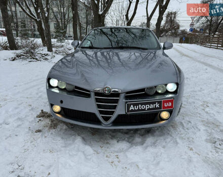 Сірий Альфа Ромео 159, об'ємом двигуна 2 л та пробігом 225 тис. км за 6490 $, фото 2 на Automoto.ua