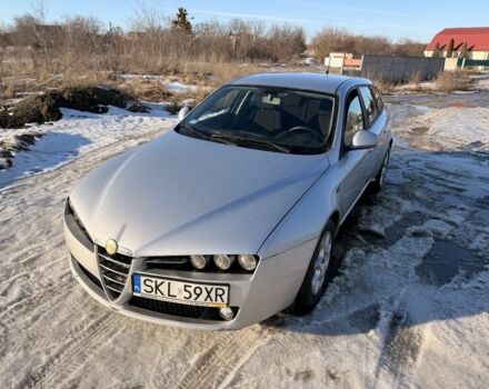 Сірий Альфа Ромео 159, об'ємом двигуна 2 л та пробігом 308 тис. км за 2600 $, фото 1 на Automoto.ua