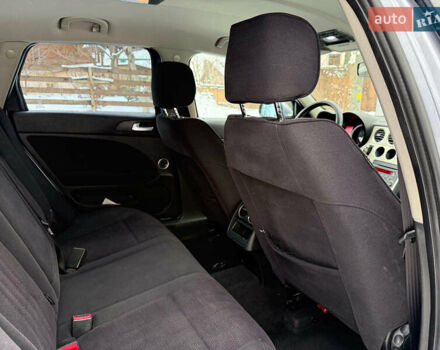 Сірий Альфа Ромео 159, об'ємом двигуна 2 л та пробігом 225 тис. км за 6490 $, фото 18 на Automoto.ua