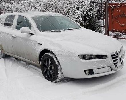 Серый Альфа Ромео 159, объемом двигателя 1.9 л и пробегом 257 тыс. км за 7413 $, фото 3 на Automoto.ua