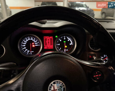 Серый Альфа Ромео 159, объемом двигателя 2 л и пробегом 232 тыс. км за 8000 $, фото 8 на Automoto.ua