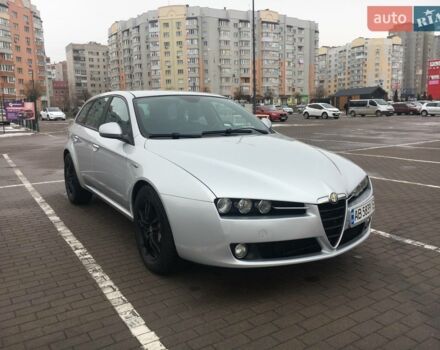 Серый Альфа Ромео 159, объемом двигателя 2 л и пробегом 235 тыс. км за 7999 $, фото 4 на Automoto.ua