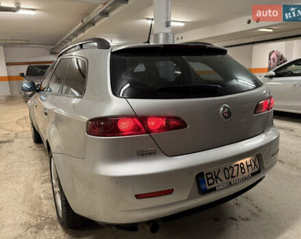 Серый Альфа Ромео 159, объемом двигателя 2 л и пробегом 232 тыс. км за 8000 $, фото 3 на Automoto.ua