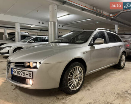 Серый Альфа Ромео 159, объемом двигателя 2 л и пробегом 232 тыс. км за 8000 $, фото 2 на Automoto.ua