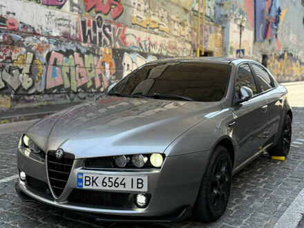 Серый Альфа Ромео 159, объемом двигателя 1.91 л и пробегом 297 тыс. км за 5899 $, фото 1 на Automoto.ua