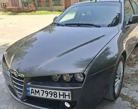 Сірий Альфа Ромео 159, об'ємом двигуна 1.91 л та пробігом 350 тис. км за 5100 $, фото 1 на Automoto.ua