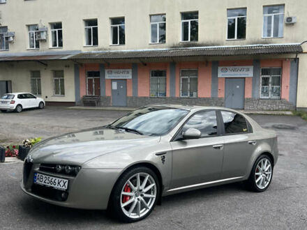 Серый Альфа Ромео 159, объемом двигателя 1.9 л и пробегом 320 тыс. км за 6400 $, фото 1 на Automoto.ua