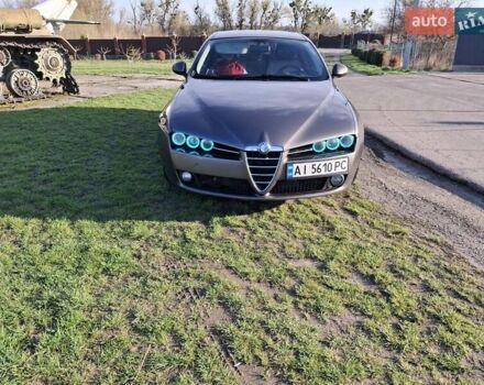 Сірий Альфа Ромео 159, об'ємом двигуна 1.91 л та пробігом 365 тис. км за 5100 $, фото 1 на Automoto.ua