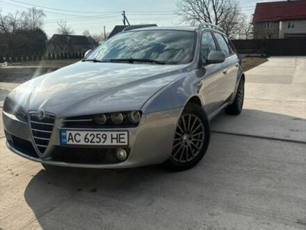 Сірий Альфа Ромео 159, об'ємом двигуна 2.4 л та пробігом 303 тис. км за 5900 $, фото 1 на Automoto.ua