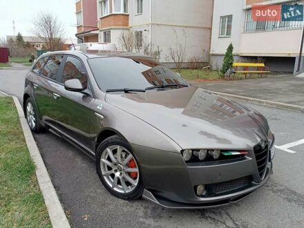 Сірий Альфа Ромео 159, об'ємом двигуна 1.91 л та пробігом 276 тис. км за 7500 $, фото 1 на Automoto.ua