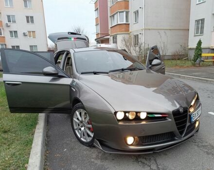 Серый Альфа Ромео 159, объемом двигателя 0 л и пробегом 270 тыс. км за 7200 $, фото 1 на Automoto.ua