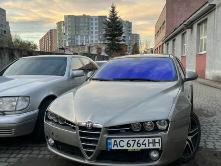 Сірий Альфа Ромео 159, об'ємом двигуна 1.9 л та пробігом 250 тис. км за 4000 $, фото 1 на Automoto.ua