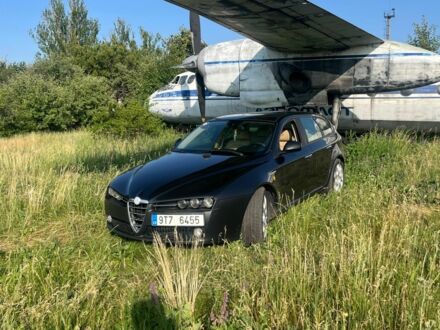 Серый Альфа Ромео 159, объемом двигателя 1.9 л и пробегом 370 тыс. км за 1893 $, фото 1 на Automoto.ua