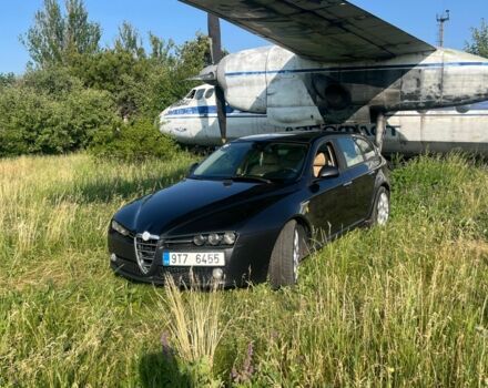 Сірий Альфа Ромео 159, об'ємом двигуна 1.9 л та пробігом 370 тис. км за 1893 $, фото 1 на Automoto.ua