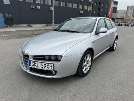 Серый Альфа Ромео 159, объемом двигателя 1.9 л и пробегом 309 тыс. км за 2600 $, фото 1 на Automoto.ua