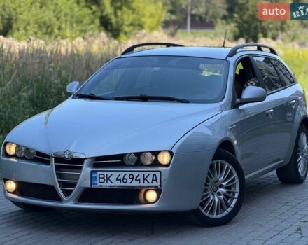 Серый Альфа Ромео 159, объемом двигателя 2 л и пробегом 250 тыс. км за 5550 $, фото 1 на Automoto.ua