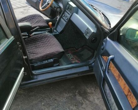 Черный Альфа Ромео 164, объемом двигателя 2 л и пробегом 480 тыс. км за 1200 $, фото 6 на Automoto.ua