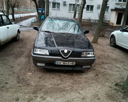 Черный Альфа Ромео 164, объемом двигателя 2 л и пробегом 300 тыс. км за 1050 $, фото 1 на Automoto.ua