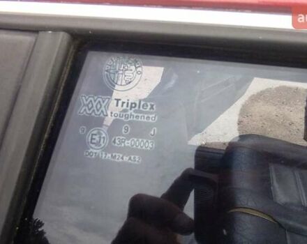 Красный Альфа Ромео 164, объемом двигателя 3 л и пробегом 270 тыс. км за 1400 $, фото 54 на Automoto.ua